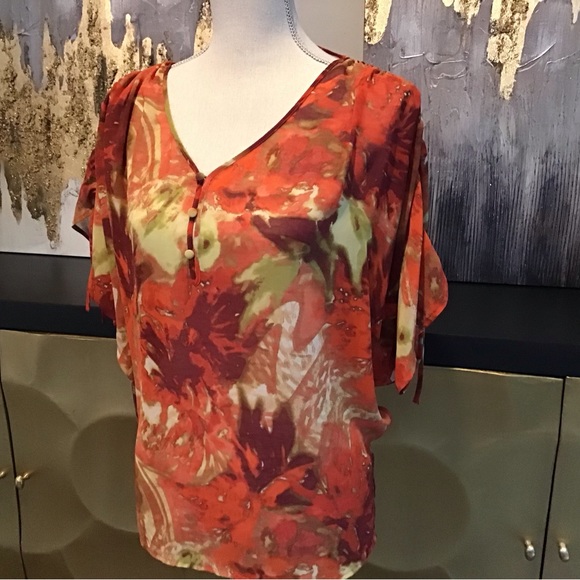 Abstract Print Orange Top - Picture 5 of 5